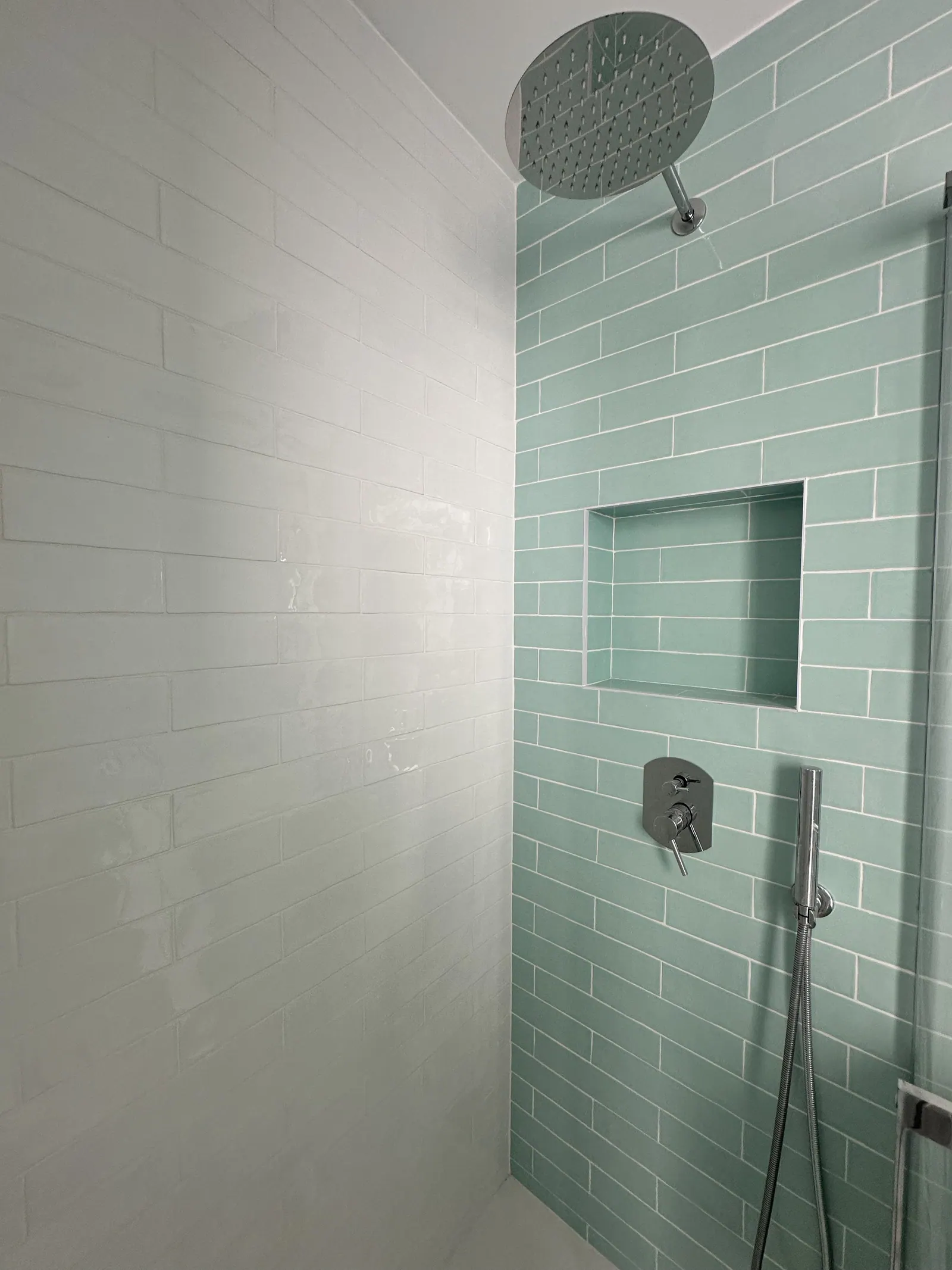 Baño reformado por Misha Construcciones y Reformas